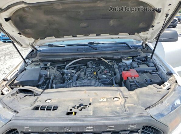 1FTER1EH4LLA42867 2020 FORD RANGER White Rear interior view