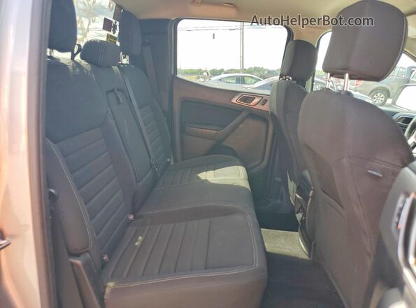1FTER4EH6MLD81973 2021 FORD RANGER Silver Widok tylnych siedzeń