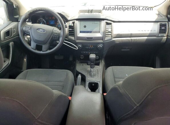 1FTER4EH8MLD99486 2021 FORD RANGER Silver Widok deski rozdzielczej