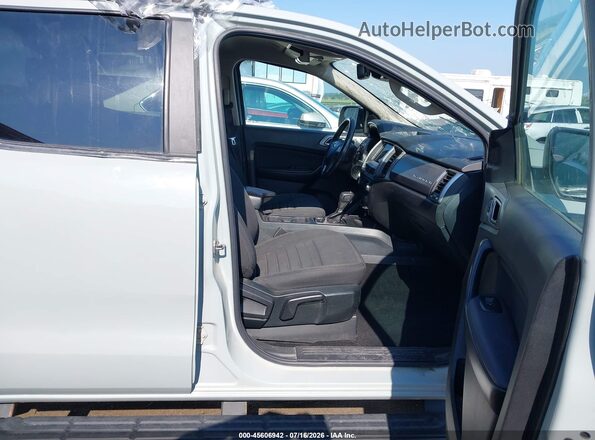 1FTER4FH0NLD15533 2022 FORD RANGER Gray Vista interior delantera