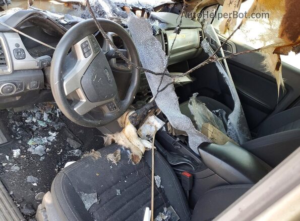 1FTER4FH0PLE05588 2023 FORD RANGER White Вид панелі приладів