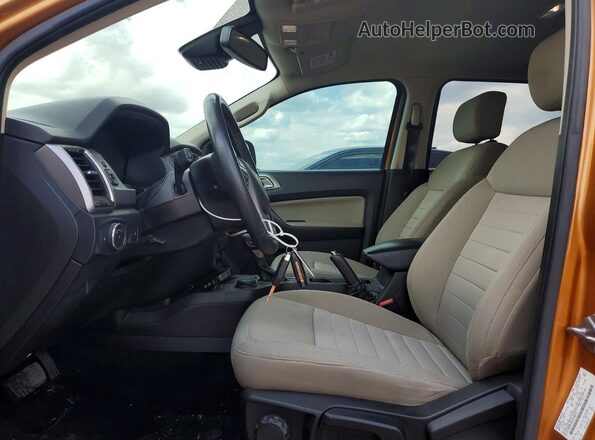 1FTER4FH4KLA34413 2019 FORD RANGER Orange Widok wnętrza z przodu