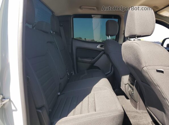 1FTER4FH9PLE15570 2023 FORD RANGER Gray Vista de los asientos traseros