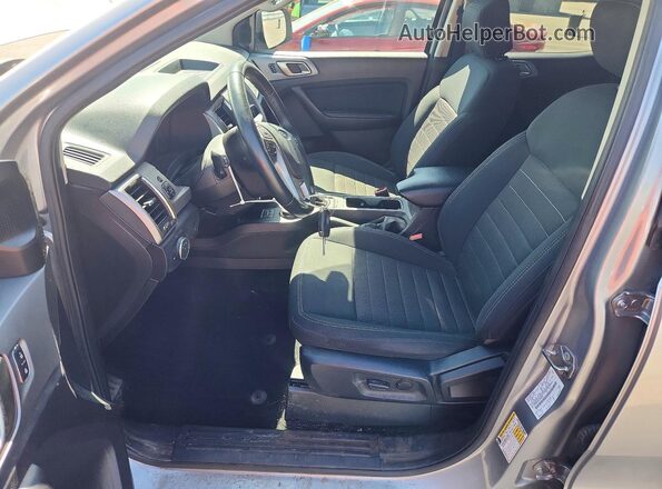1FTER4FHXLLA05032 2020 FORD RANGER Silver Вид салону спереду