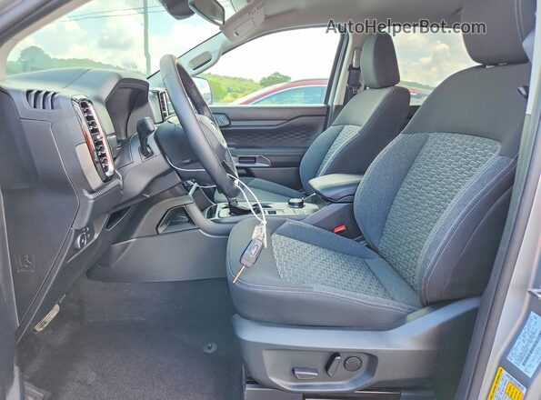 1FTER4HH8RLE64761 2024 FORD RANGER Silver Widok wnętrza z przodu