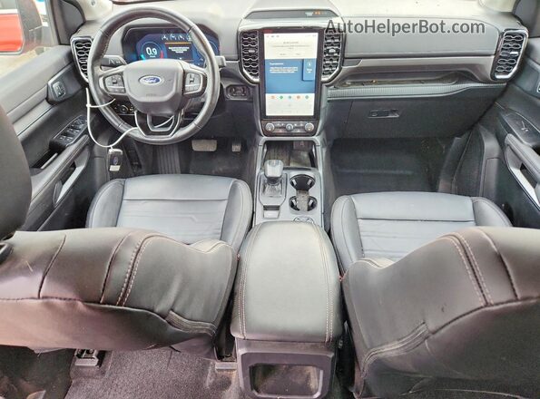 1FTER4KHXRLE09673 2024 FORD RANGER Red Vista del salpicadero