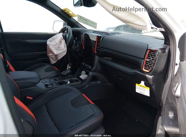 1FTER4LR4TLE03348 2026 FORD RANGER Белый Вид салона спереди
