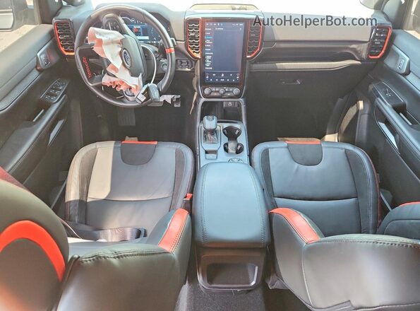 1FTER4LR9SLE75404 2025 FORD RANGER White წინა პანელის ხედი