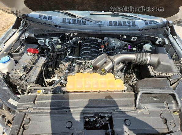 1FTEW1C52JKC63047 2018 FORD F150 Silver უკანა სალონის ხედი