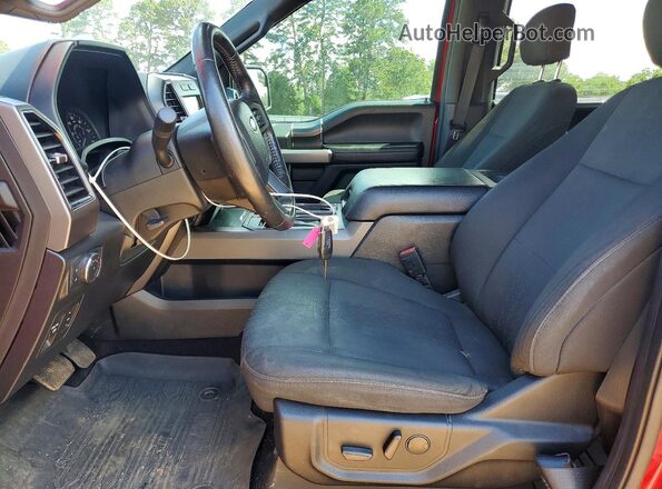 1FTEW1C52KKF26669 2019 FORD F150 Burgundy Front interior view