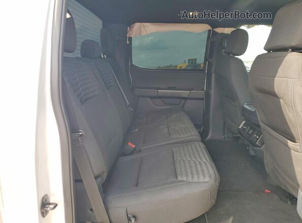 1FTEW1C53PKE72290 2023 FORD F150 White Հետևի նստատեղերի տեսք