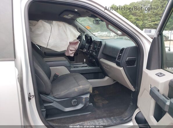 1FTEW1C55KKF08473 2019 FORD F150 Silver Widok wnętrza z przodu