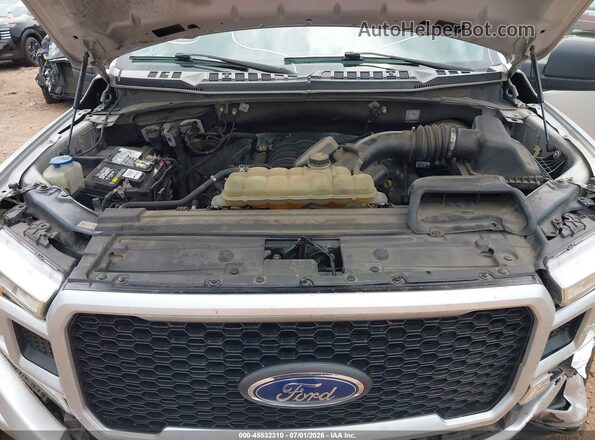 1FTEW1C55KKF08473 2019 FORD F150 Silver Widok z tyłu