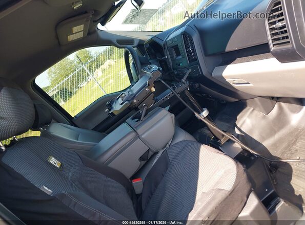 1FTEW1C57LFC49219 2020 FORD F150 Black Widok wnętrza z przodu