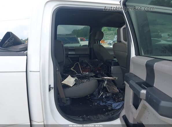 1FTEW1C58JKC40470 2018 FORD F150 White Вид наклейки з VIN-кодом