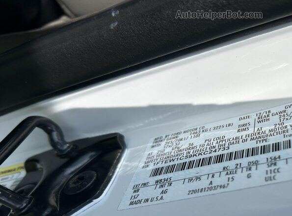 1FTEW1C59KKC24733 2019 FORD F150  ძრავის განყოფილების ხედი