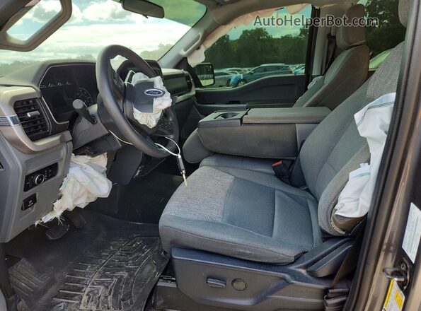 1FTEW1C84PFA34395 2023 FORD F150 Gray წინა სალონის ხედი