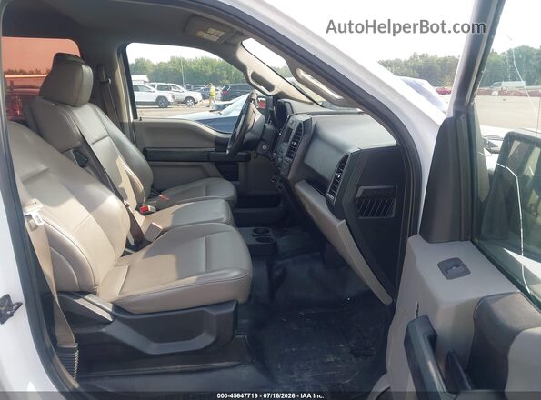 1FTEW1CB0KKD52302 2019 FORD F150 White Front interior view