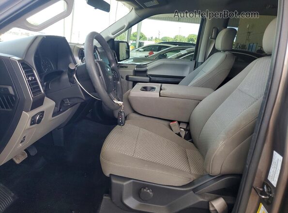 1FTEW1CB5JFB31026 2018 FORD F150 Gray Вид салону спереду