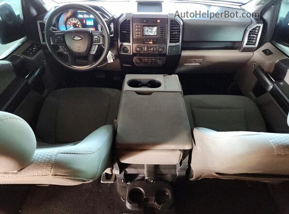 1FTEW1CB5JKC56972 2018 FORD F150 Black Dashboard view