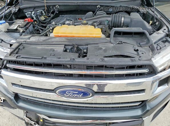 1FTEW1CB7JKD82931 2018 FORD F150 Gray Rear interior view