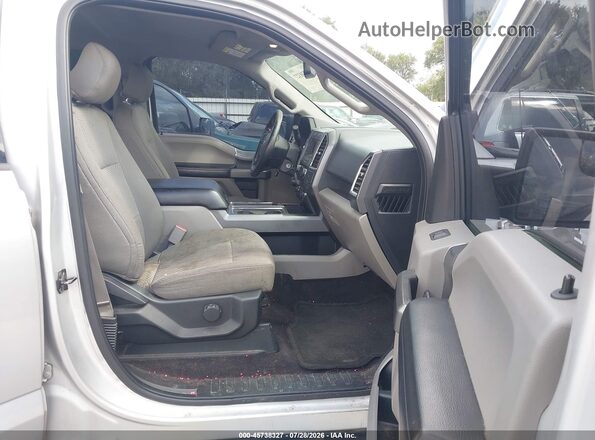 1FTEW1CF3GKD93808 2016 FORD F150 Silver Front interior view