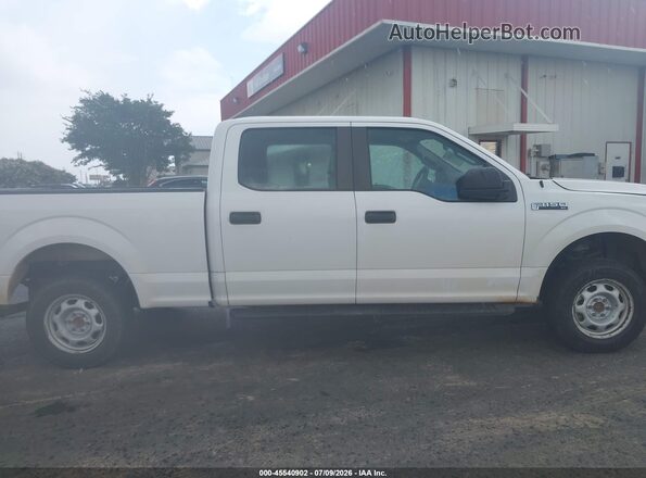 1FTEW1CF7GKE27006 2016 FORD F150 White Rear interior view