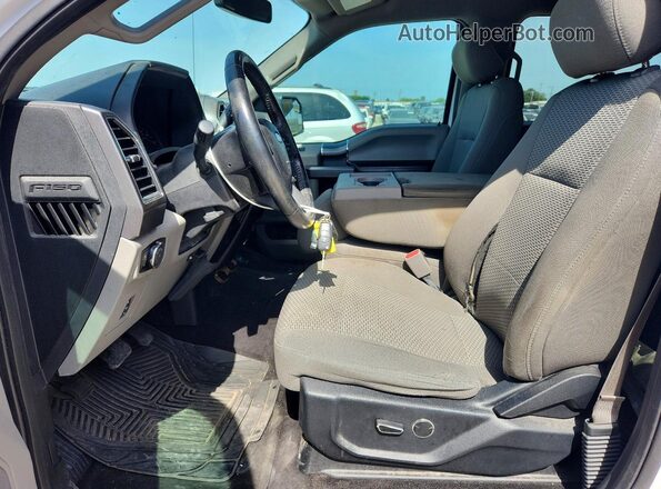 1FTEW1CF8HKE49517 2017 FORD F150 White Front interior view