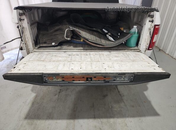1FTEW1CG6JKF15609 2018 FORD F150 White 