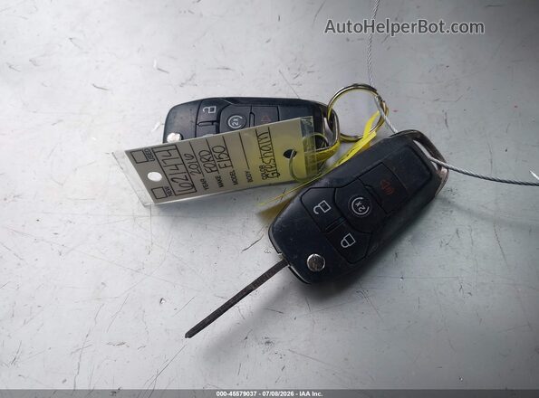 1FTEW1CP1GFC78755 2016 FORD F150 Красный Вид панели приборов