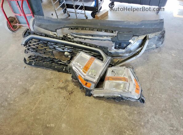 1FTEW1CP1MKD48127 2021 FORD F150 Silver Widok komory silnika
