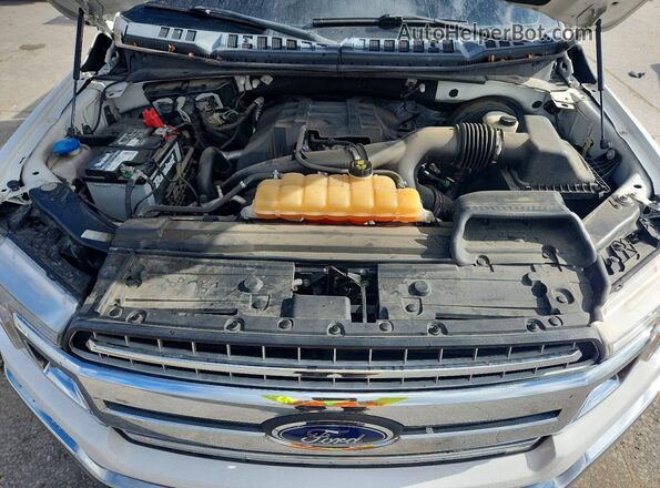 1FTEW1CP2JKC46816 2018 FORD F150 White Вид задньої частини салону