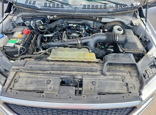 1FTEW1CP4LFB32974 2020 FORD F150 Серебряный Вид задней части салона