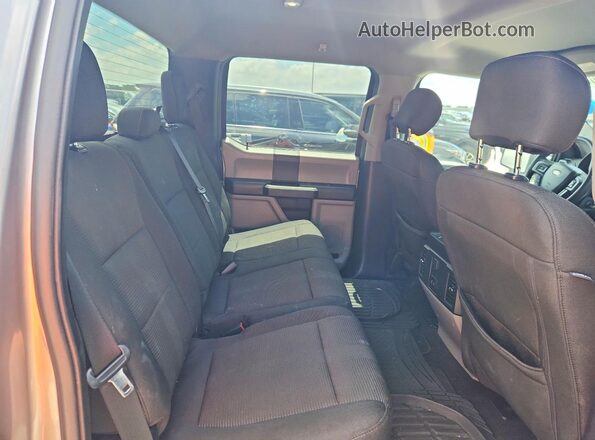 1FTEW1CP4LFB32974 2020 FORD F150 Серебряный Вид задних сидений