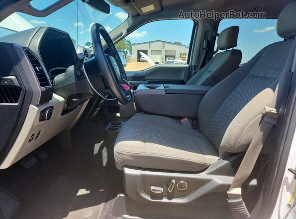 1FTEW1CP5HKC90531 2017 FORD F150 White Widok wnętrza z przodu