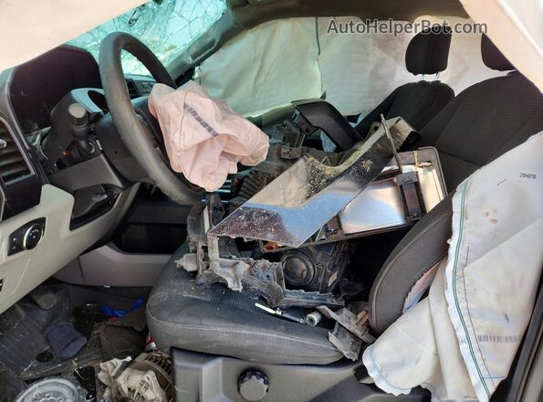 1FTEW1CP5KKC32426 2019 FORD F150 Черный Вид салона спереди