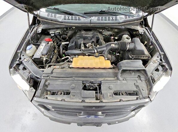 1FTEW1CP6HKC03350 2017 FORD F150 Gray Rear interior view
