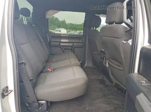 1FTEW1CP6JKC92567 2018 FORD F150 Silver Widok tylnych siedzeń