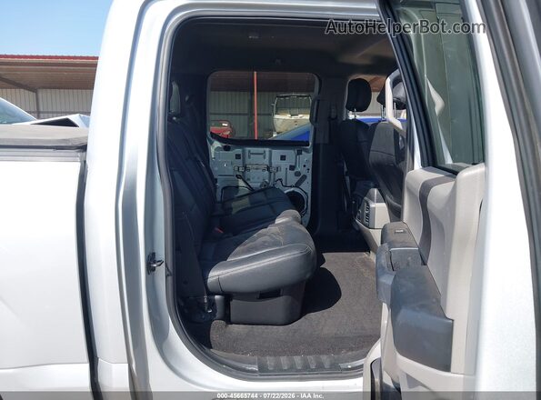 1FTEW1CP7JKF13495 2018 FORD F150 Silver VIN կոդի պիտակի տեսք