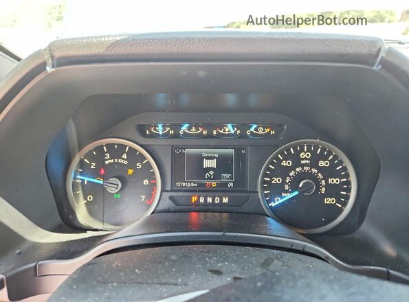 1FTEW1CP9JKD64328 2018 FORD F150 Gray Սարքավորումների վահանակի տեսք