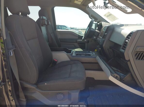 1FTEW1CP9LKD56751 2020 FORD F150 Black Widok wnętrza z przodu
