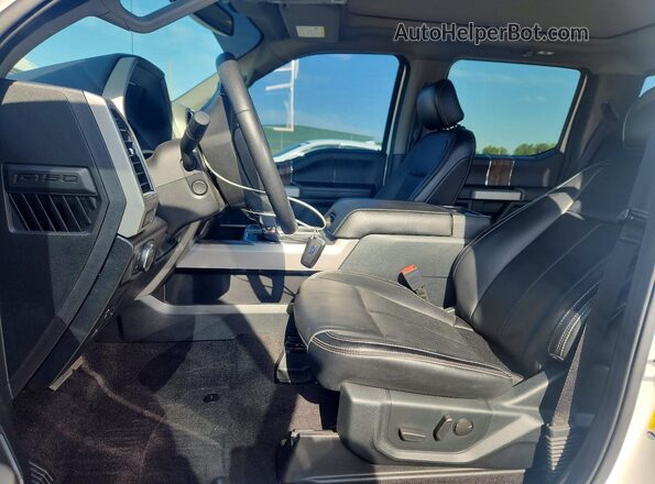 1FTEW1E41LFC49396 2020 FORD F150 White Widok wnętrza z przodu