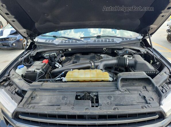 1FTEW1E48KFD11889 2019 FORD F150 Black Widok wnętrza z tyłu