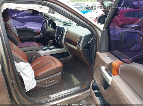 1FTEW1E4XKFD45557 2019 FORD F150 Gray Front interior view
