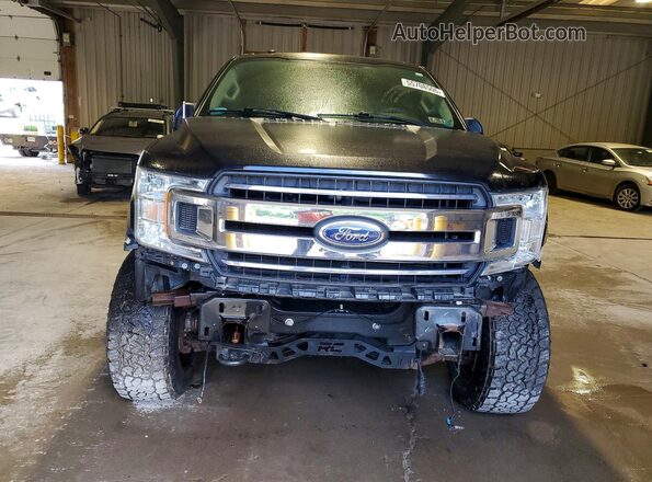 1FTEW1E51JFC32006 2018 FORD F150 Black Widok z przodu