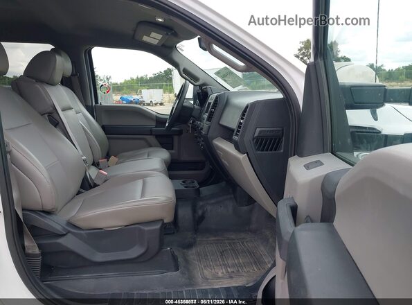 1FTEW1E51JFD05102 2018 FORD F150 White Vista interior delantera