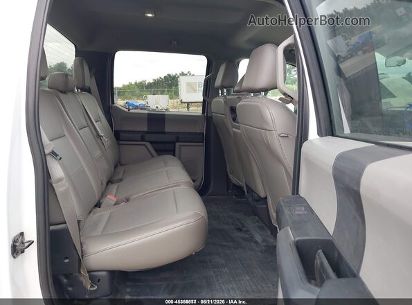 1FTEW1E51JFD05102 2018 FORD F150 White Vista de la etiqueta del VIN