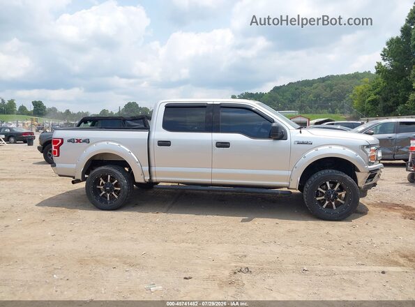 1FTEW1E52JFC80145 2018 FORD F150 Silver Widok wnętrza z tyłu