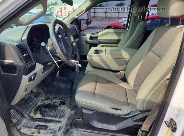 1FTEW1E53JKE96092 2018 FORD F150 White Front interior view