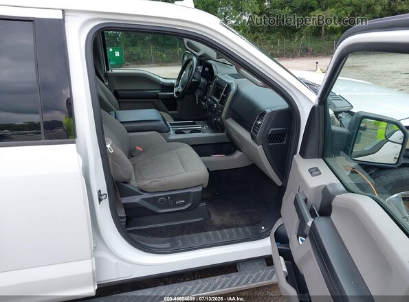 1FTEW1E55JKC77196 2018 FORD F150 White Front interior view